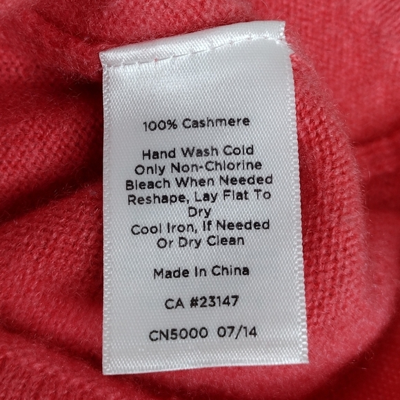 Talbots Petite Pure Cashmere Women's Pullover Knit Long Sleeve Scoopneck Sweater - Picture 12 of 12